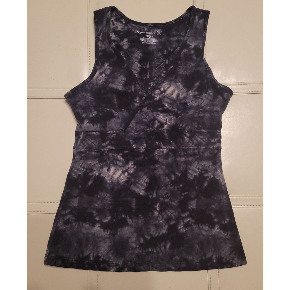 Tech Gear Yoga Tank Top‎ woman's Small